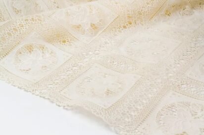 CAMINHO DE MESA BEGE VINIL MOD311 50CM POR METRO